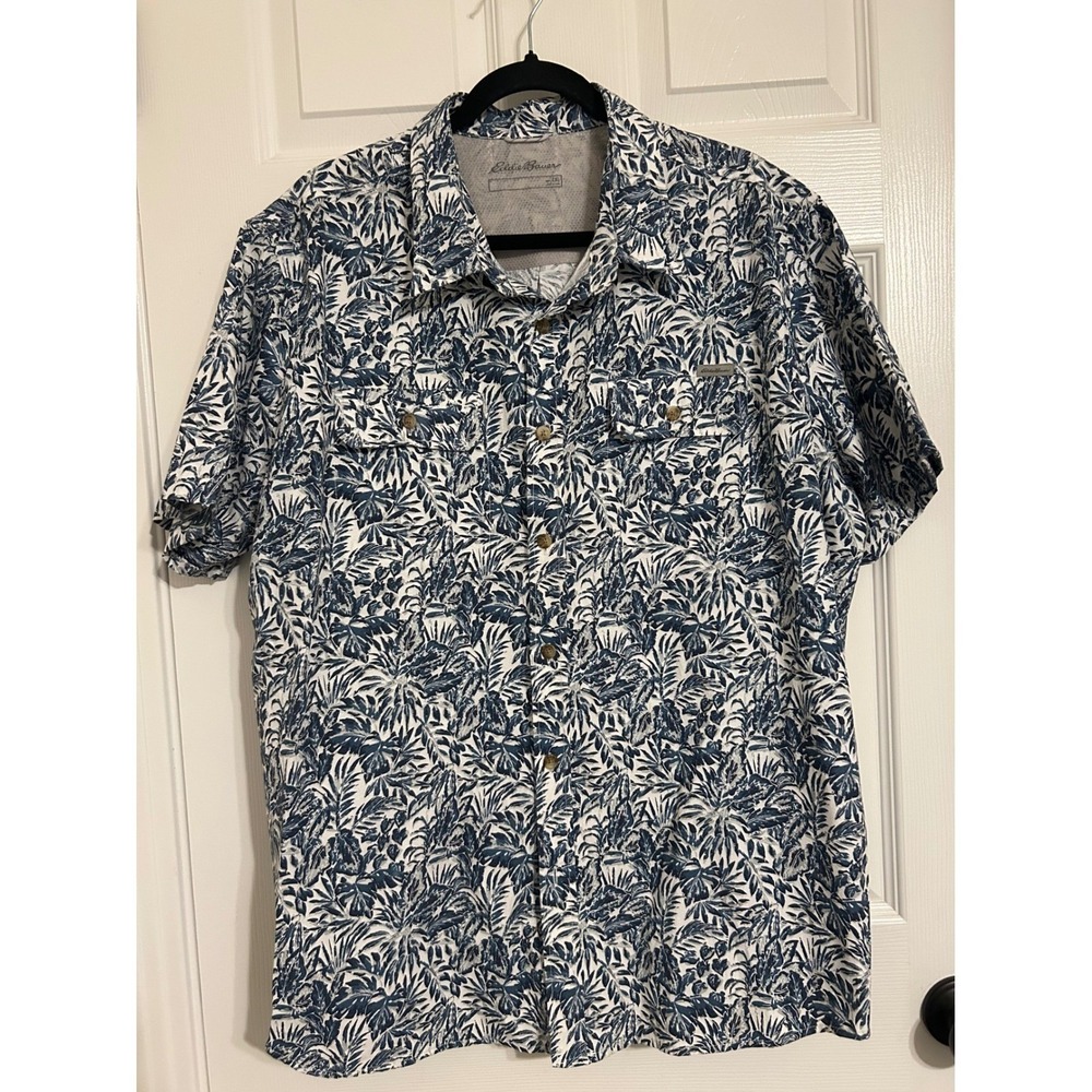 Eddie Bauer Mens 2XL Blue White Tropical Palm Print Short Sleeve Button Up Shirt